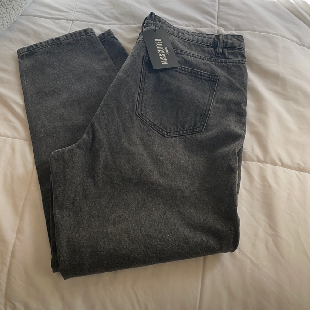 ❗️SOLD❗️Misguided High Rise mom  jeans